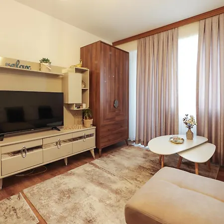 Central Apartment Near The Park Γκότσε Ντέλτσεφ