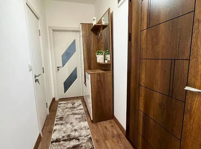 Near The Park Апартамент